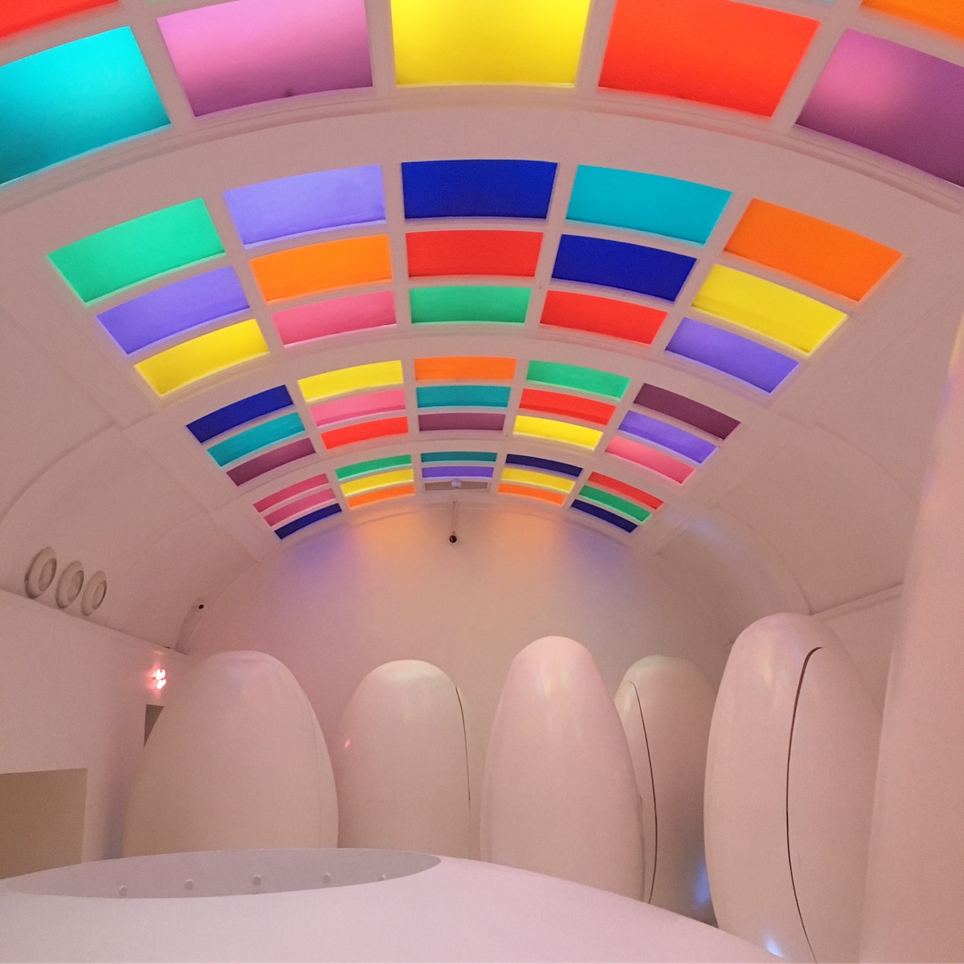Instagrammable Novelty Futuristic Bathroom
